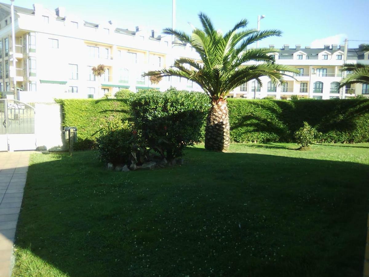 Appartement Urbanizacion A 100 Metros De La Playa à Barreiros Extérieur photo